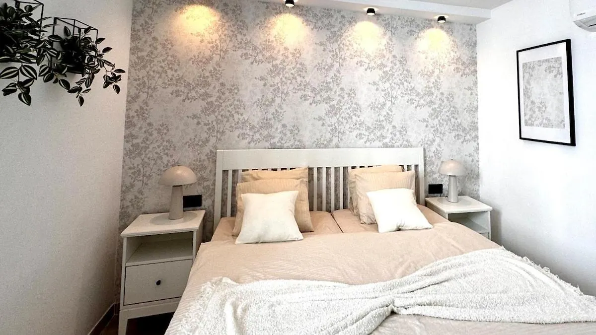 Royal Suite Diamantes II With Ocean View Los Cristianos  0*, Los Cristianos (Tenerife)